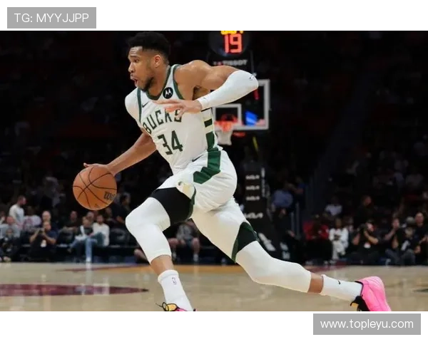 扬尼斯挡拆拉开空间效率提升显著 超越字母哥早期表现