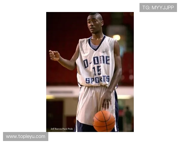 约翰·沃尔突破组织结合提升球队进攻节奏对比显著