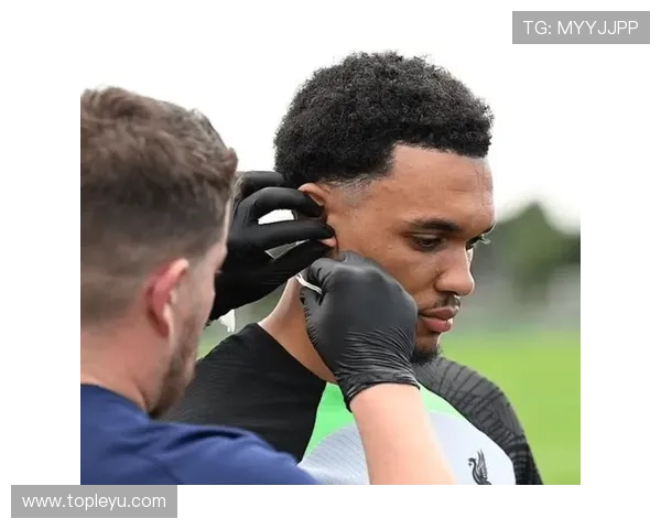 特伦特·亚历山大-阿诺德攻强守弱争议解析