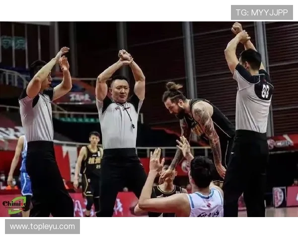 干扰球国际规则差异：FIBA与NBA判定标准有何不同？